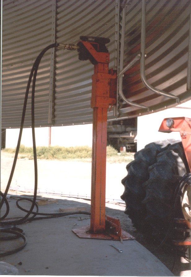 Viewing a thread bin jacks